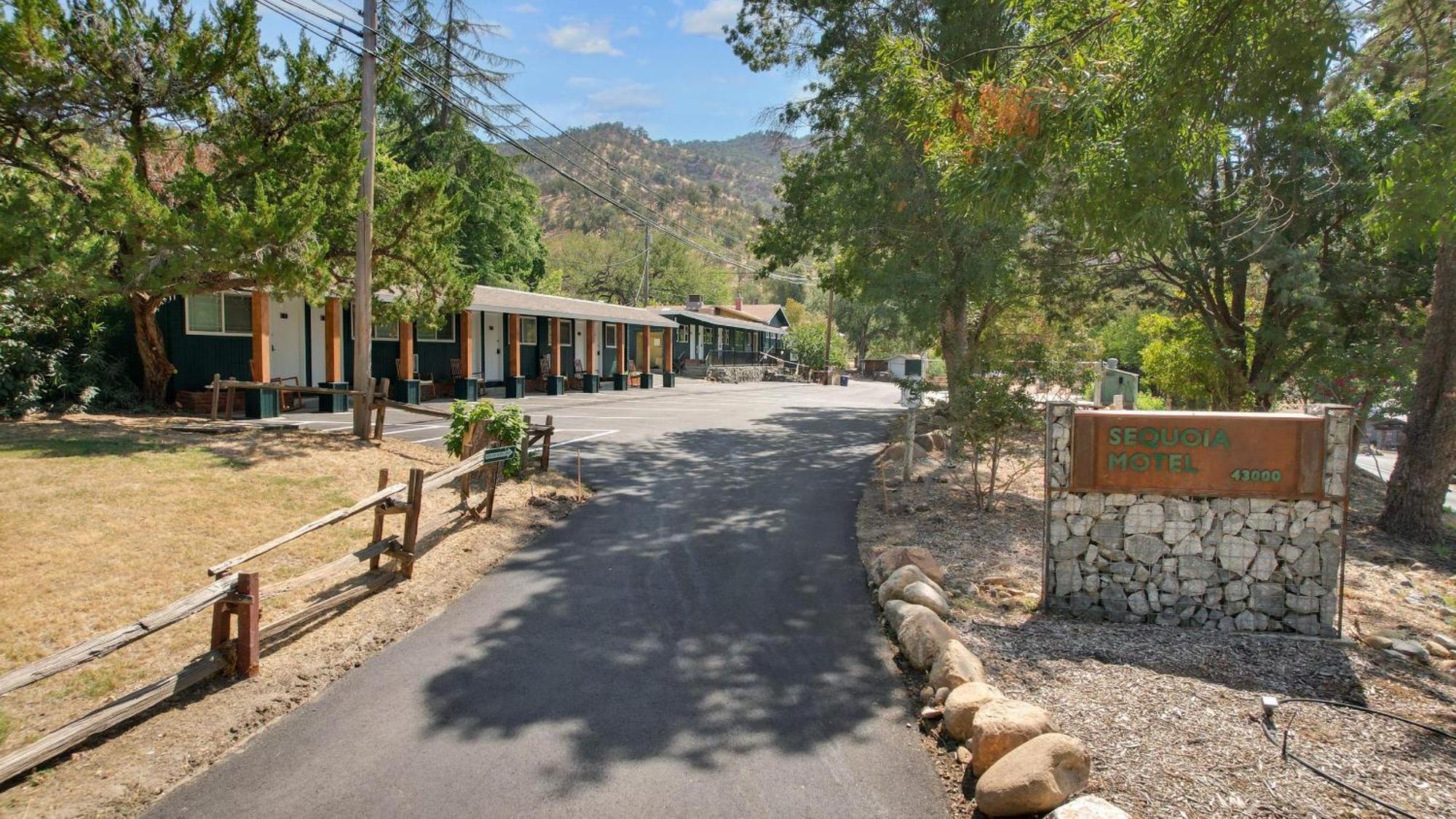 The Tokopah Sequoia Motel Rm 1 Три Ривърс Екстериор снимка